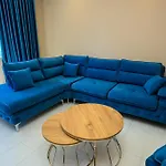Apartamento Alushi *