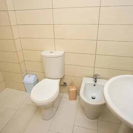 Alushi Апартаменты Влёра